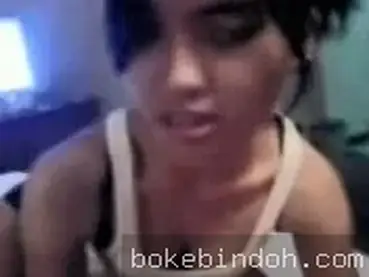Bokep Indo ABG Farhana Colmek Memek Sempit Squirt Liar Nagih